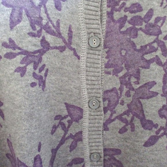 NWT! Sonoma Women's Plus Size Cardigan Sweater, Gray and Purple Floral, Size 3X - Picture 4 of 14
